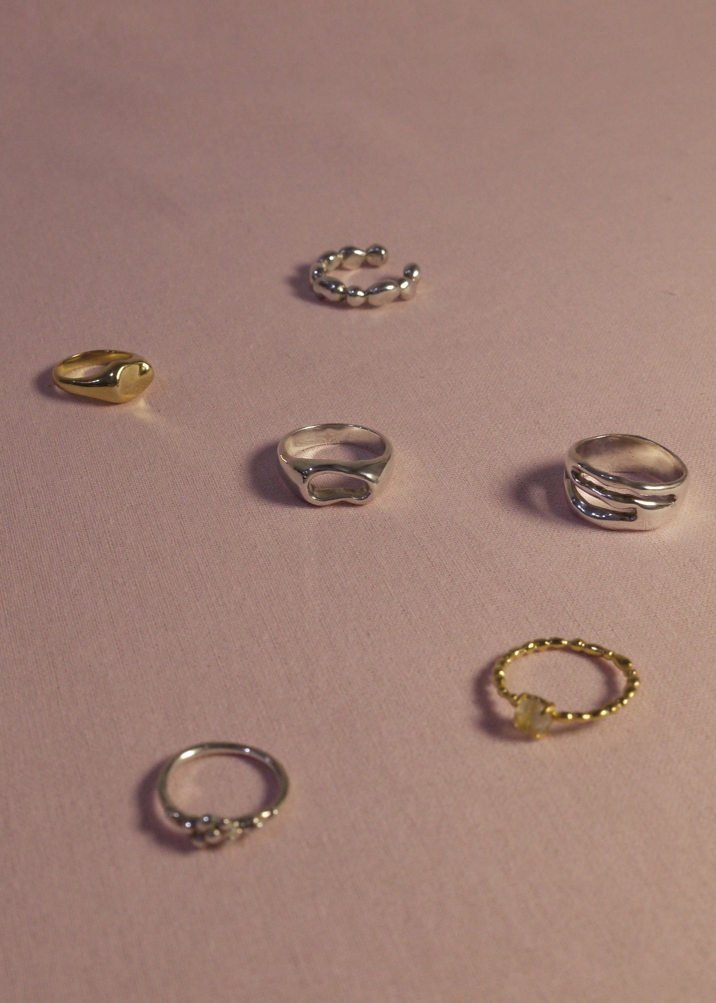 CURVE RING