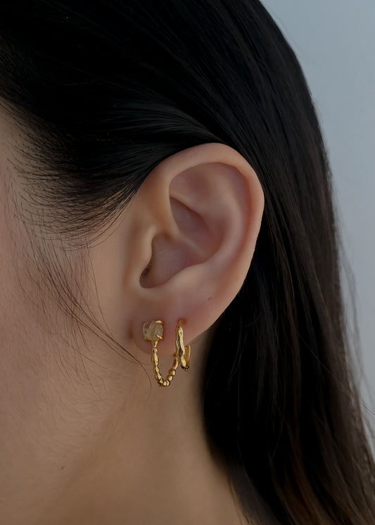 HALF HOOP SNOWBALL EARRINGS