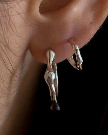 Wave hoop earrings