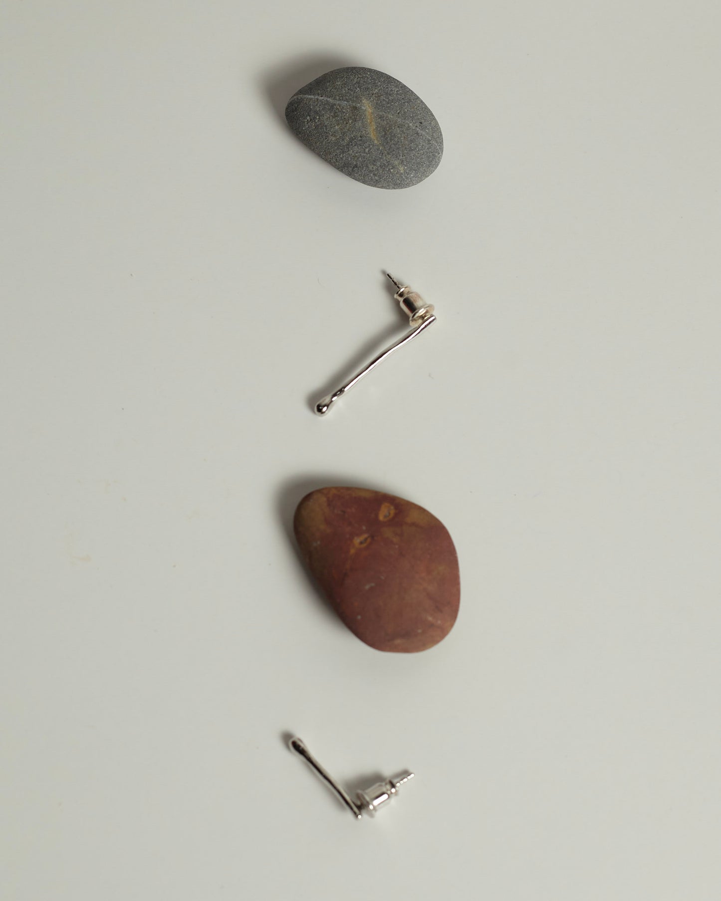 RAINDROP EARRINGS