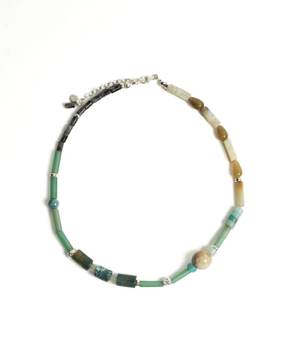 MOSS NECKLACE