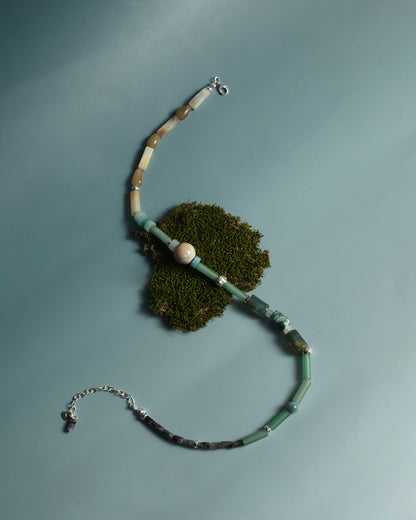 MOSS NECKLACE